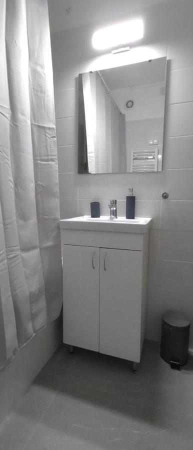 Blue Moon Apartman Eger Buitenkant foto